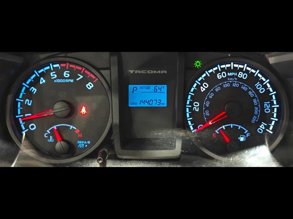 Used 2016 Toyota Tacoma SR image 41