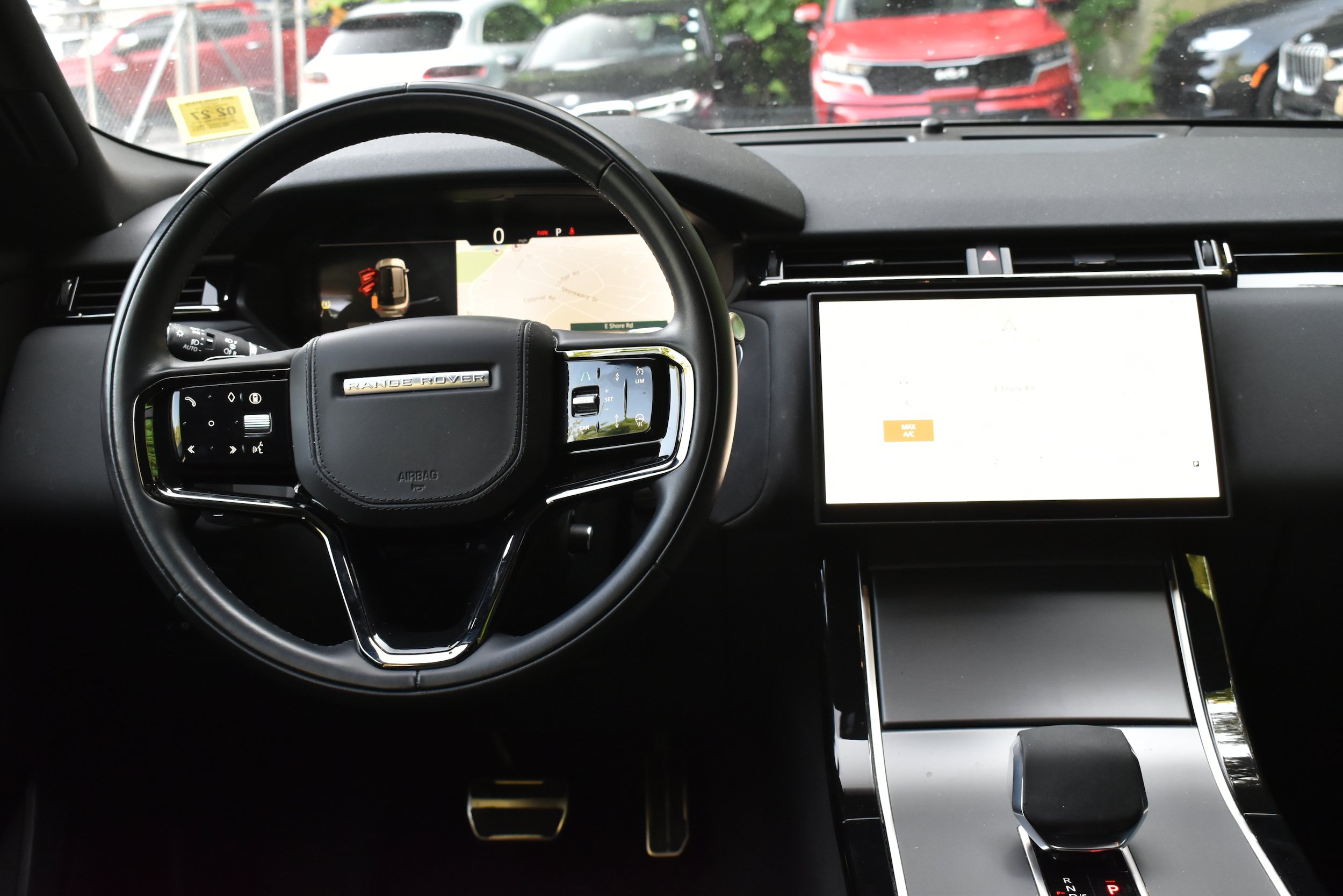Used 2025 Land Rover Range Rover Velar Dynamic SE AWD/4WD image 25