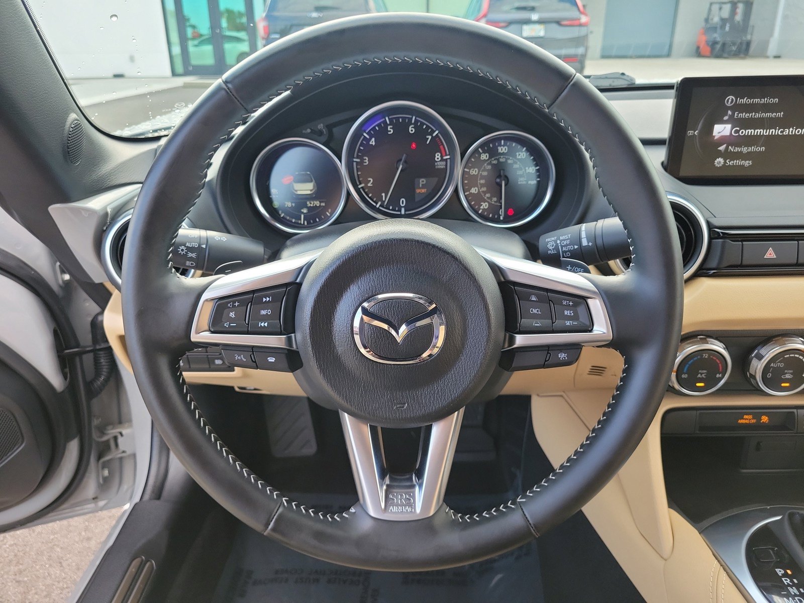 Used 2025 MAZDA MX-5 Miata Grand Touring RWD image 17