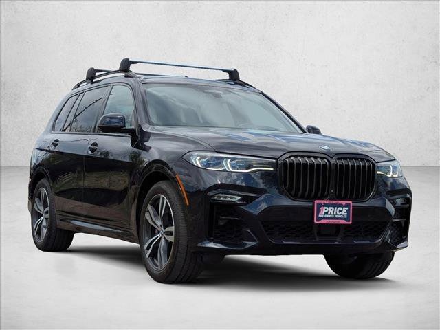 Used 2022 BMW X7 M50i AWD/4WD image 2