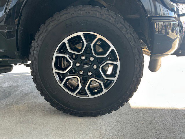 Used 2021 Ford F150 XLT w/ Equipment Group 302A High image 8