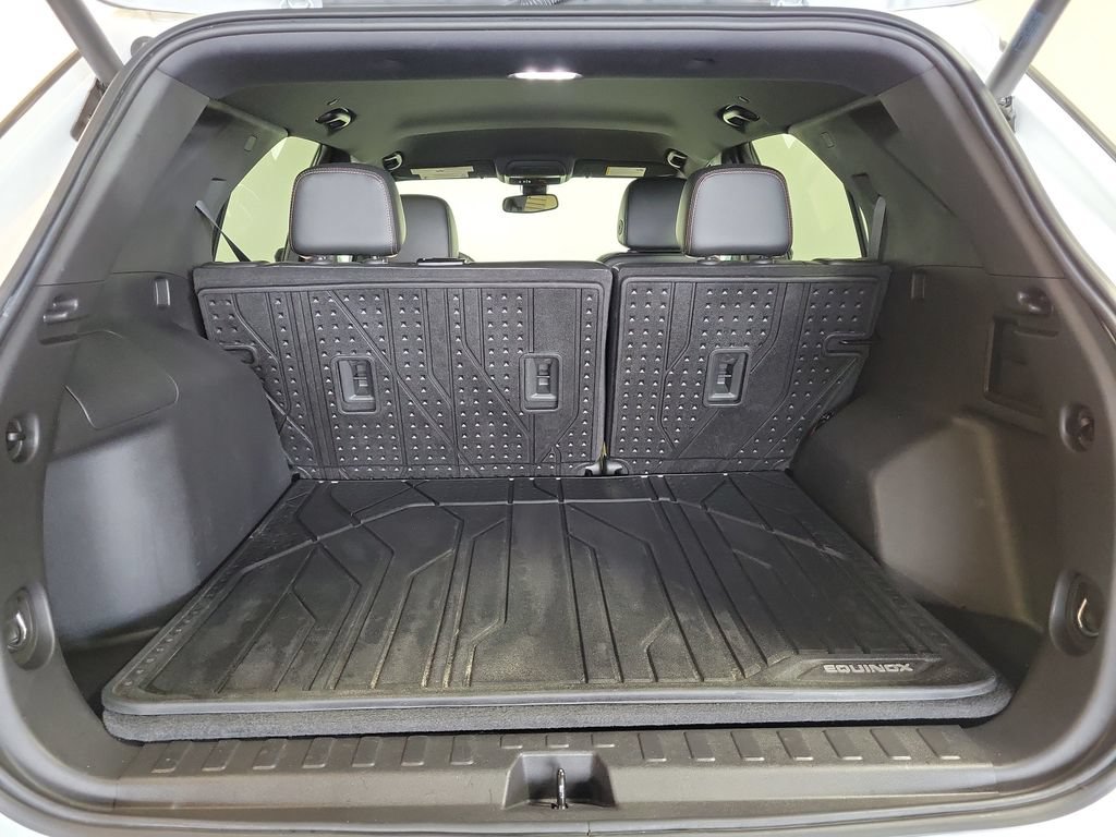 Used 2024 Chevrolet Equinox Premier w/ LPO, Floor Liner Package FWD image 24