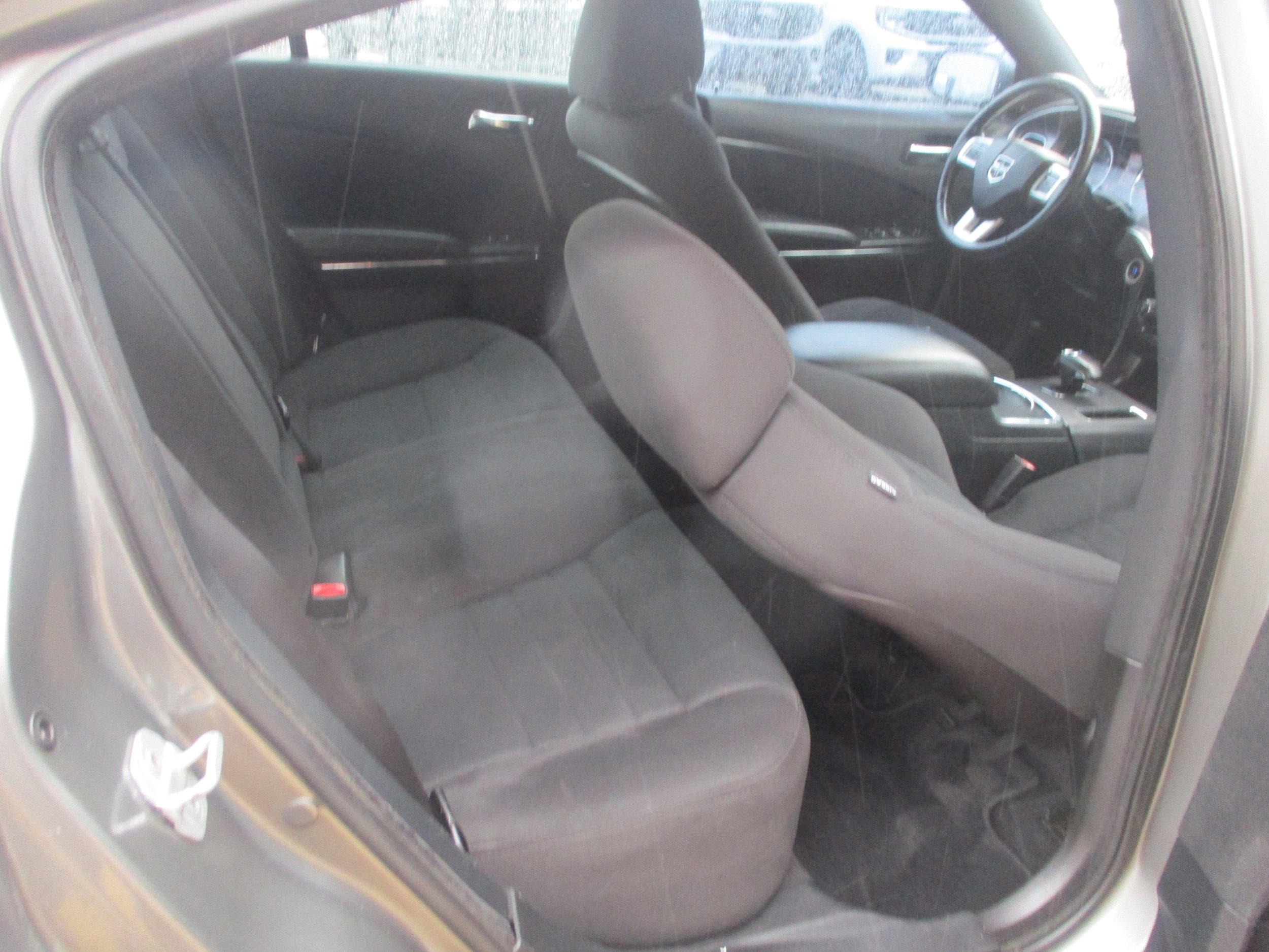 Used 2012 Dodge Charger SXT RWD image 11