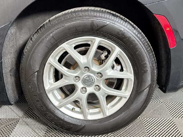 Used 2022 Chrysler Voyager LX FWD image 34