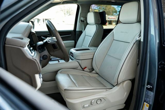 Used 2021 GMC Yukon XL Denali w/ Denali Ultimate Package image 24