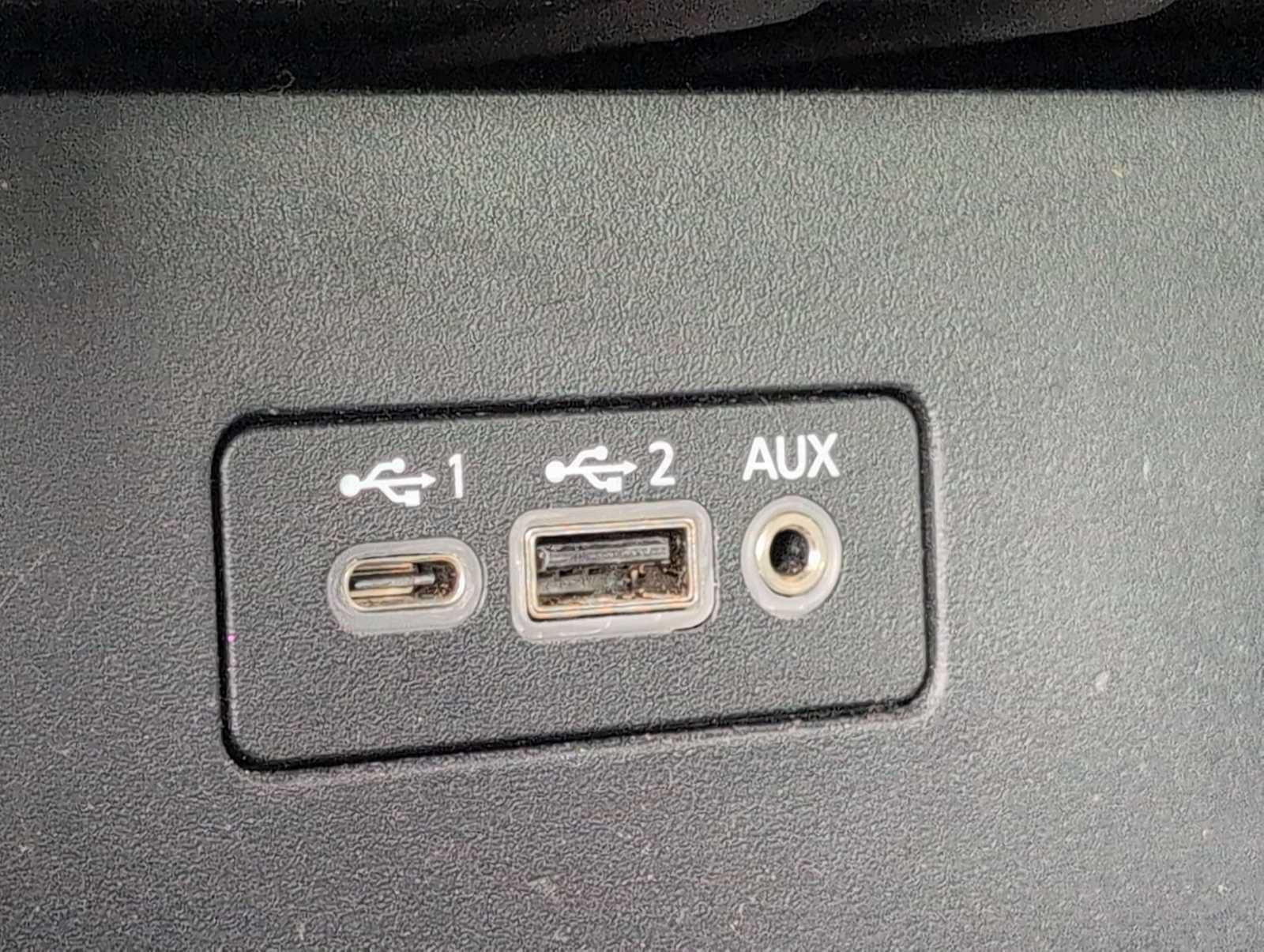 Used 2024 Nissan Altima 2.5 SV FWD image 29
