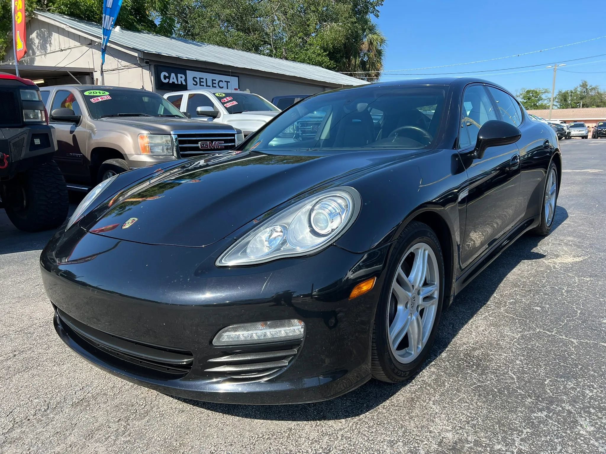 Used 2011 Porsche Panamera 4 AWD/4WD image 4