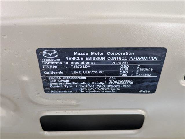 Used 2024 MAZDA CX-30 Carbon image 13