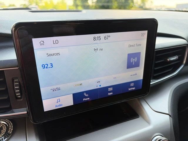 Used 2022 Ford Explorer XLT w/ Equipment Group 202A AWD/4WD image 21