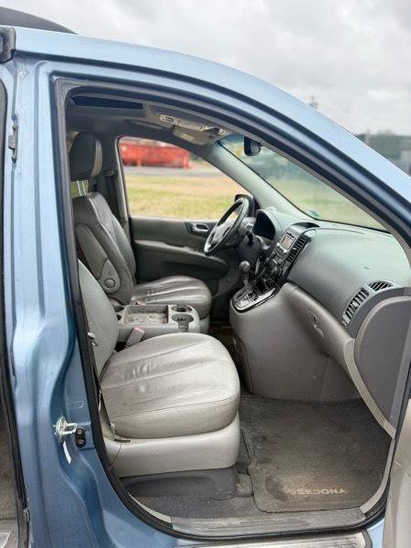 Used 2012 Kia Sedona EX w/ Luxury Pkg FWD image 15