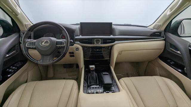 Used 2018 Lexus LX 570 4WD image 24