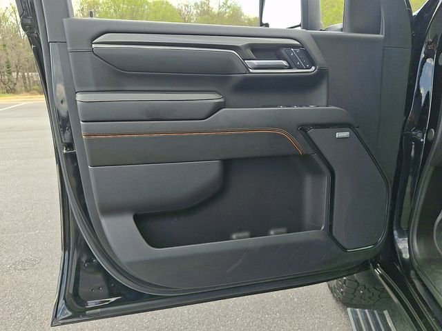 Used 2024 GMC Sierra 2500 AT4 w/ AT4 Premium Plus Package image 12