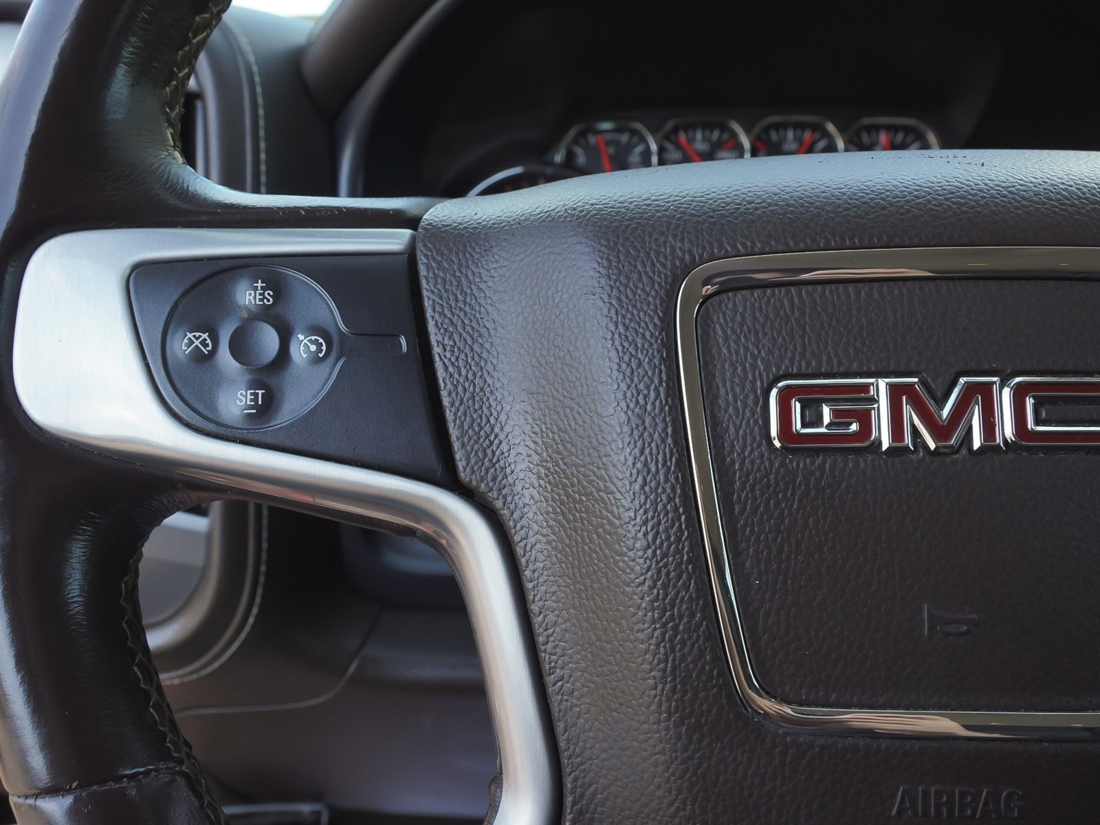 Used 2014 GMC Sierra 1500 SLE w/ SLE Value Package RWD image 16