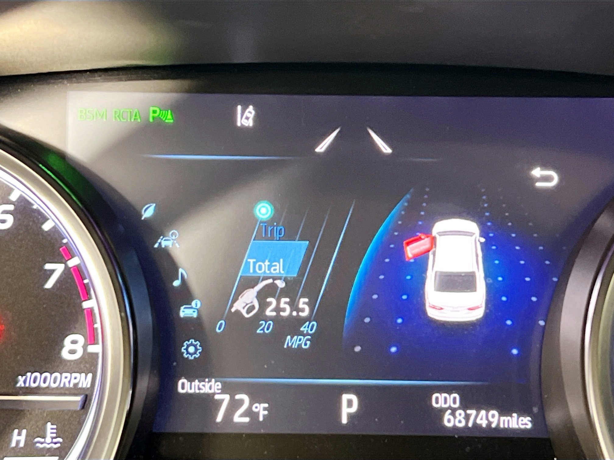 Used 2018 Toyota Camry XLE w/ Audio Package FWD image 23
