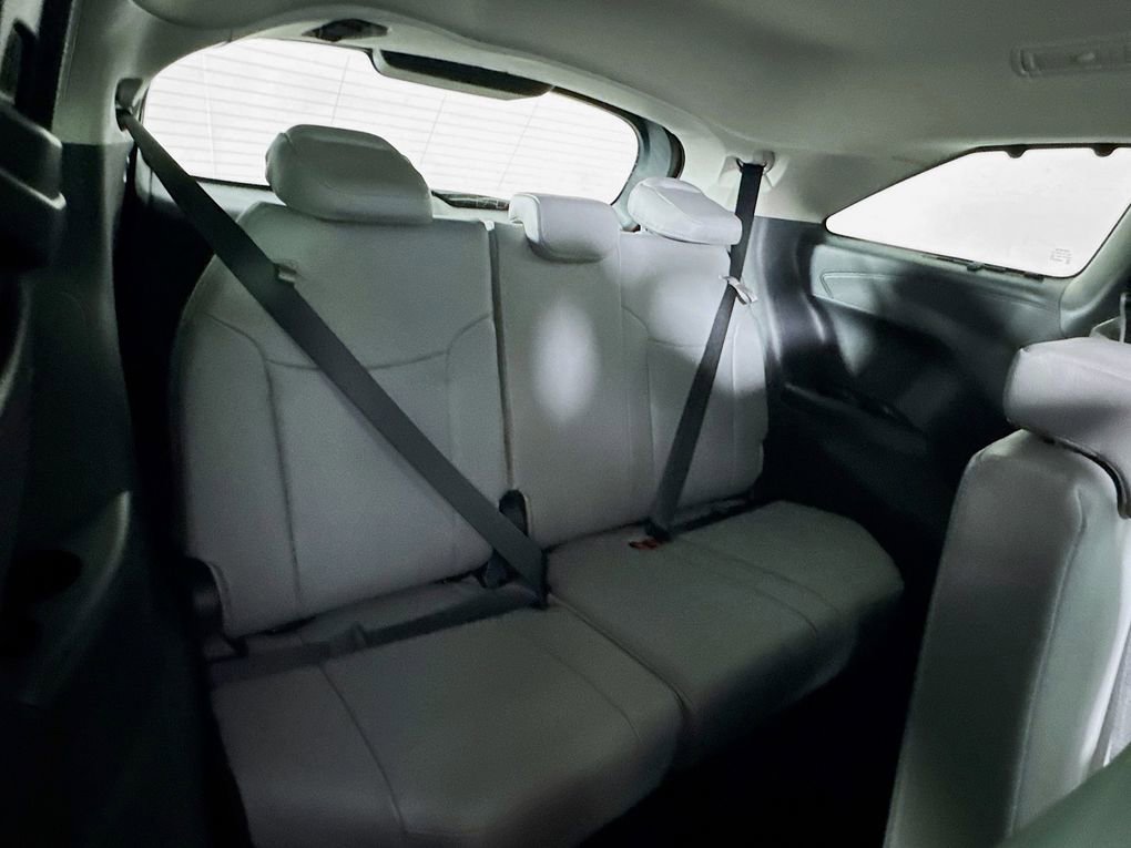 New 2026 Toyota Sienna XLE image 26