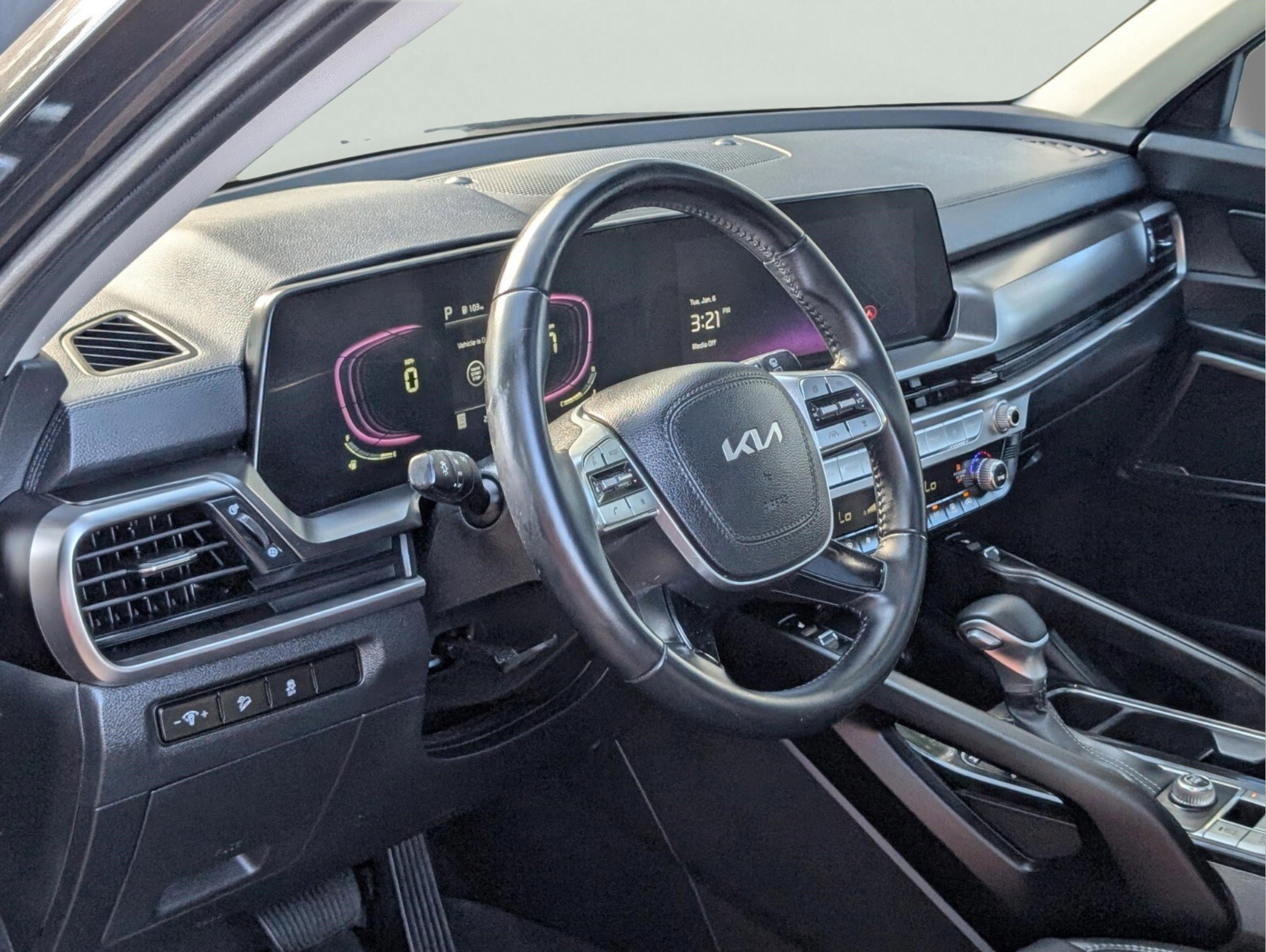 Certified 2024 Kia Telluride S w/ S Sunroof Package image 30