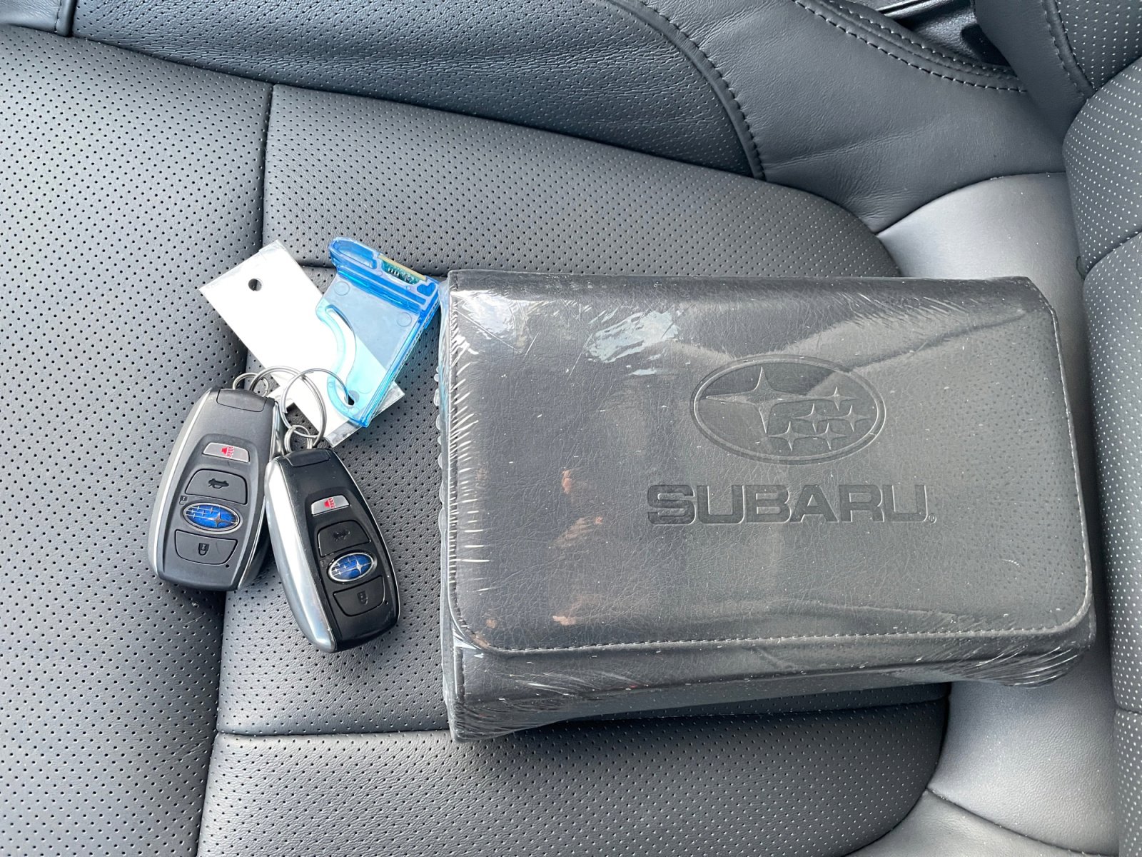 Used 2025 Subaru Ascent Bronze Edition image 5