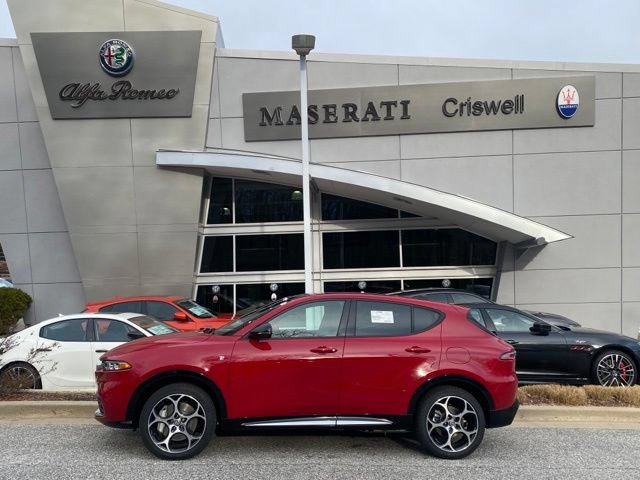 Used 2024 Alfa Romeo Tonale Ti AWD/4WD image 8