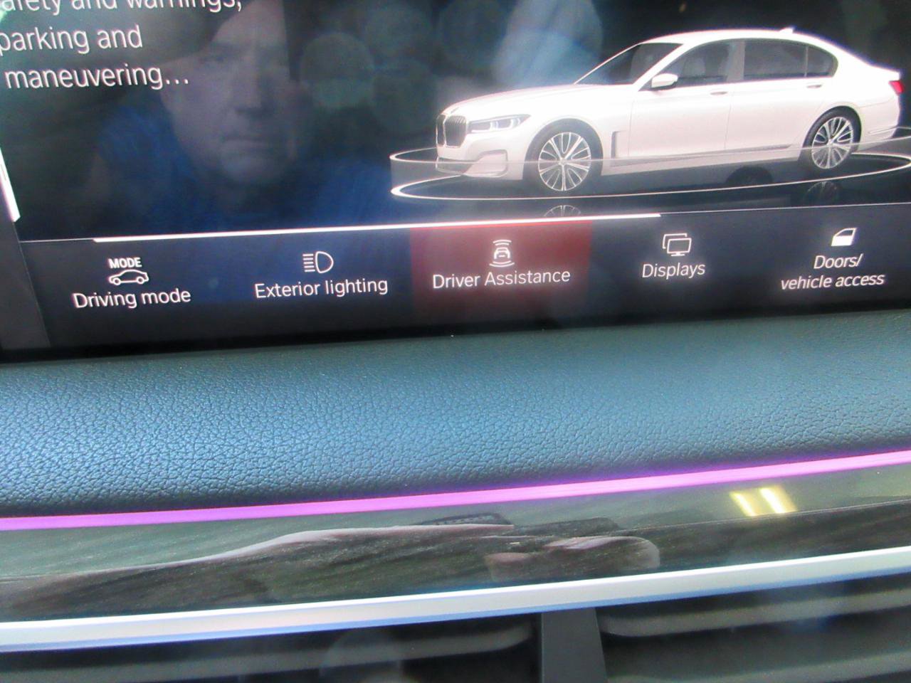 Used 2022 BMW 740i image 70