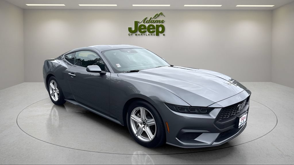Used 2026 Ford Mustang Coupe RWD image 19