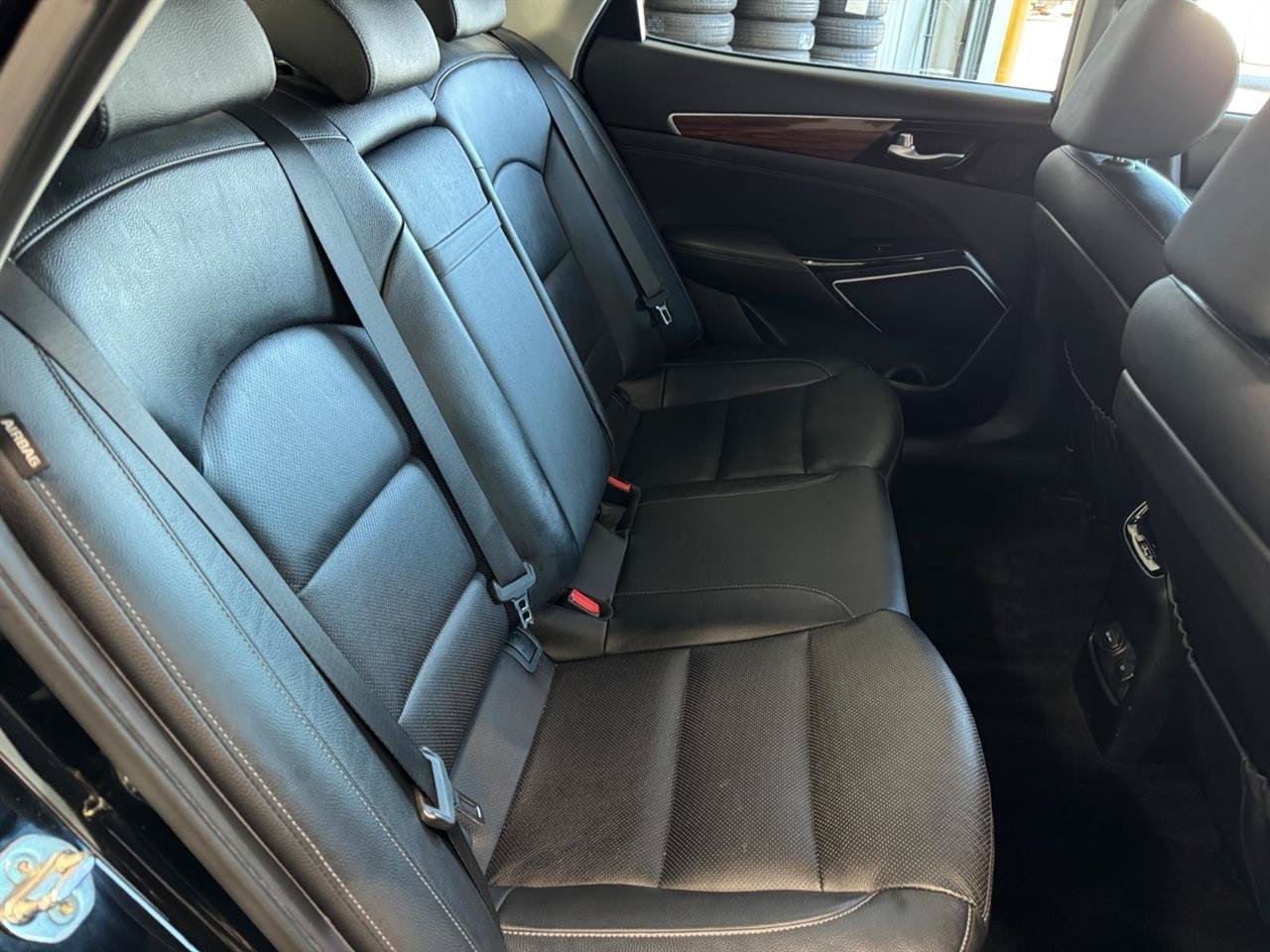 Used 2019 Kia Cadenza Premium FWD image 37