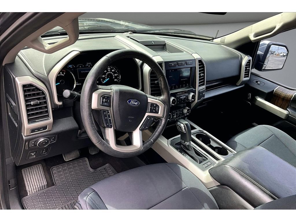 Used 2019 Ford F150 Lariat w/ Equipment Group 502A Luxury AWD/4WD image 15