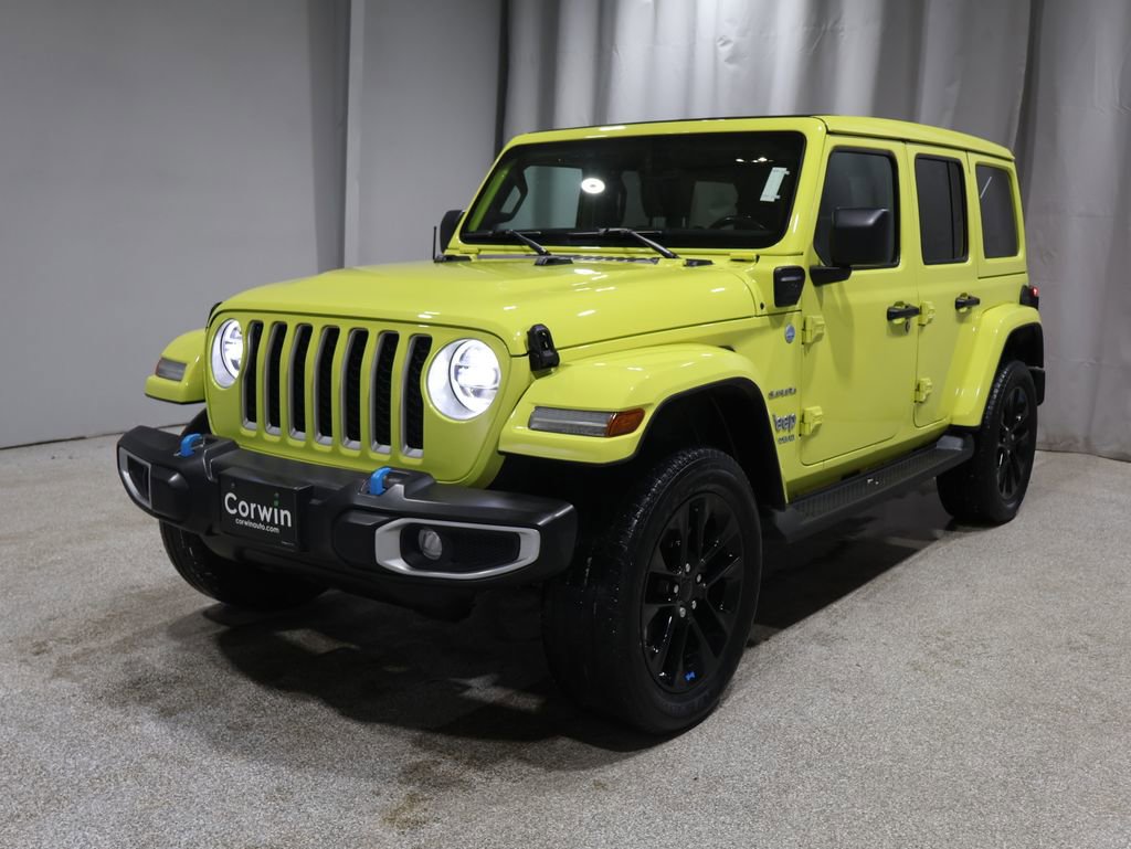 Used 2022 Jeep Wrangler Unlimited Sahara w/ Cold Weather Group image 8