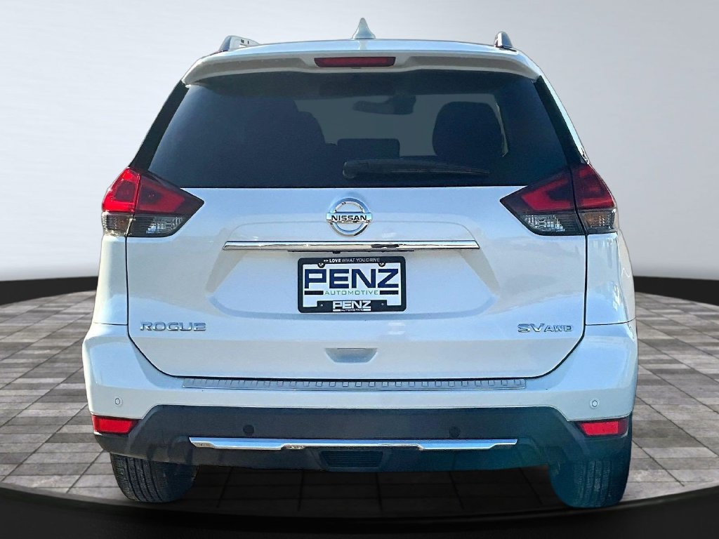 Used 2020 Nissan Rogue SV AWD/4WD image 6