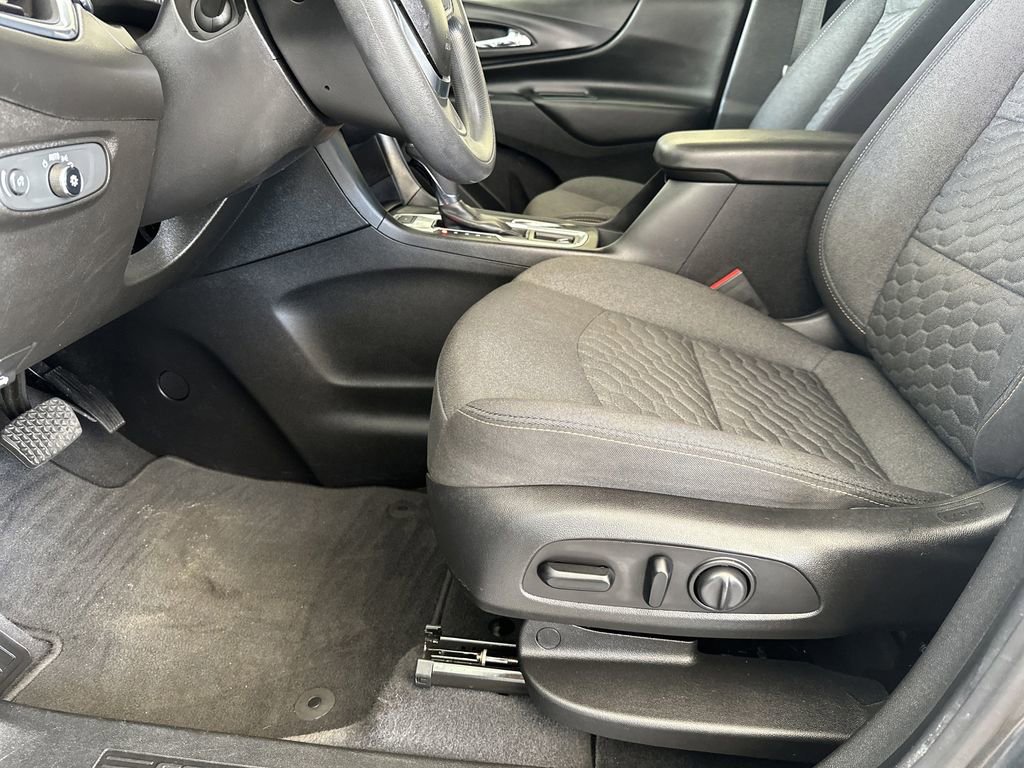 Used 2020 Chevrolet Equinox LT image 13