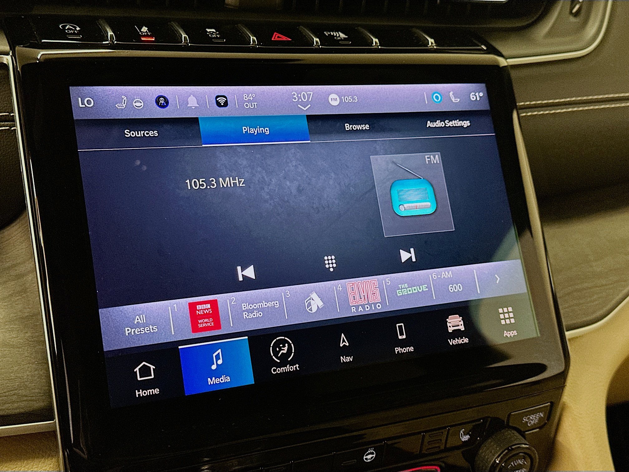 Used 2023 Jeep Grand Cherokee Limited AWD/4WD image 21