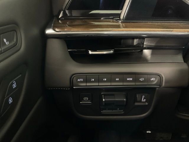 Certified 2024 Cadillac Escalade Sport Platinum w/ LPO, ONYX Package image 22