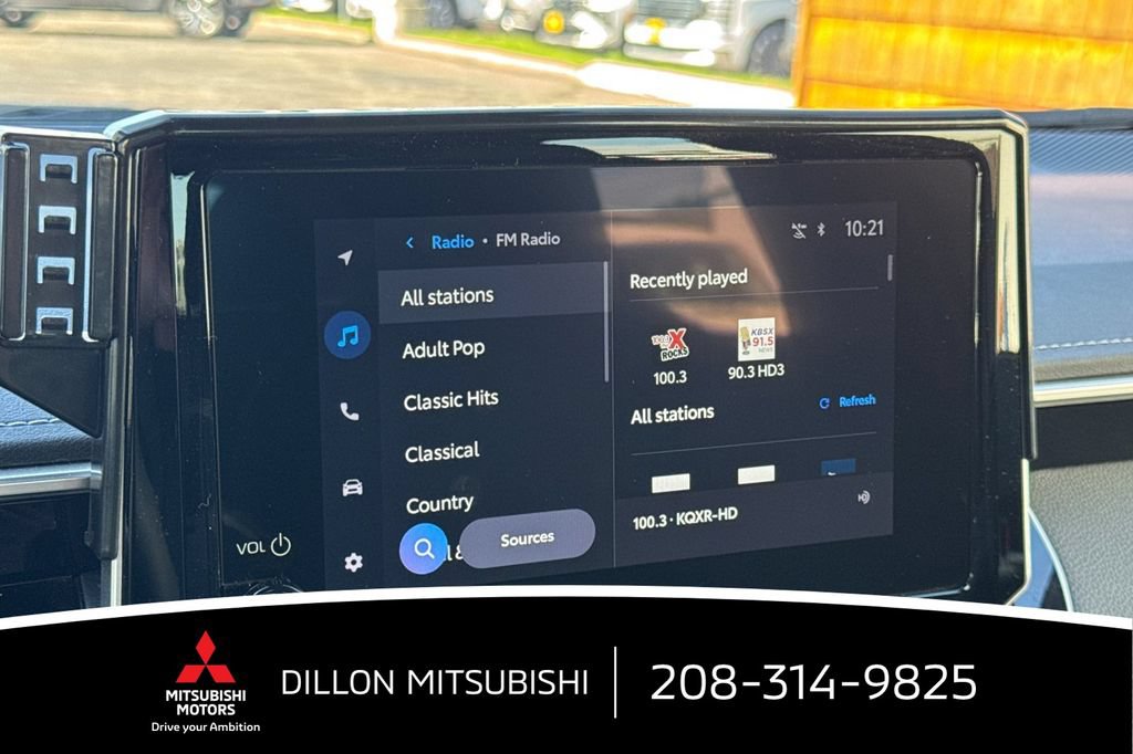 Used 2025 Toyota Corolla XSE FWD image 18