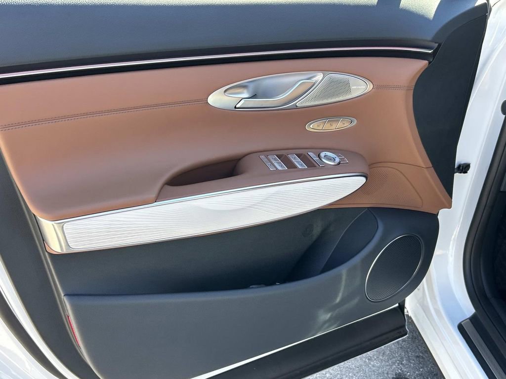 New 2026 Genesis GV70 2.5T Advanced image 19