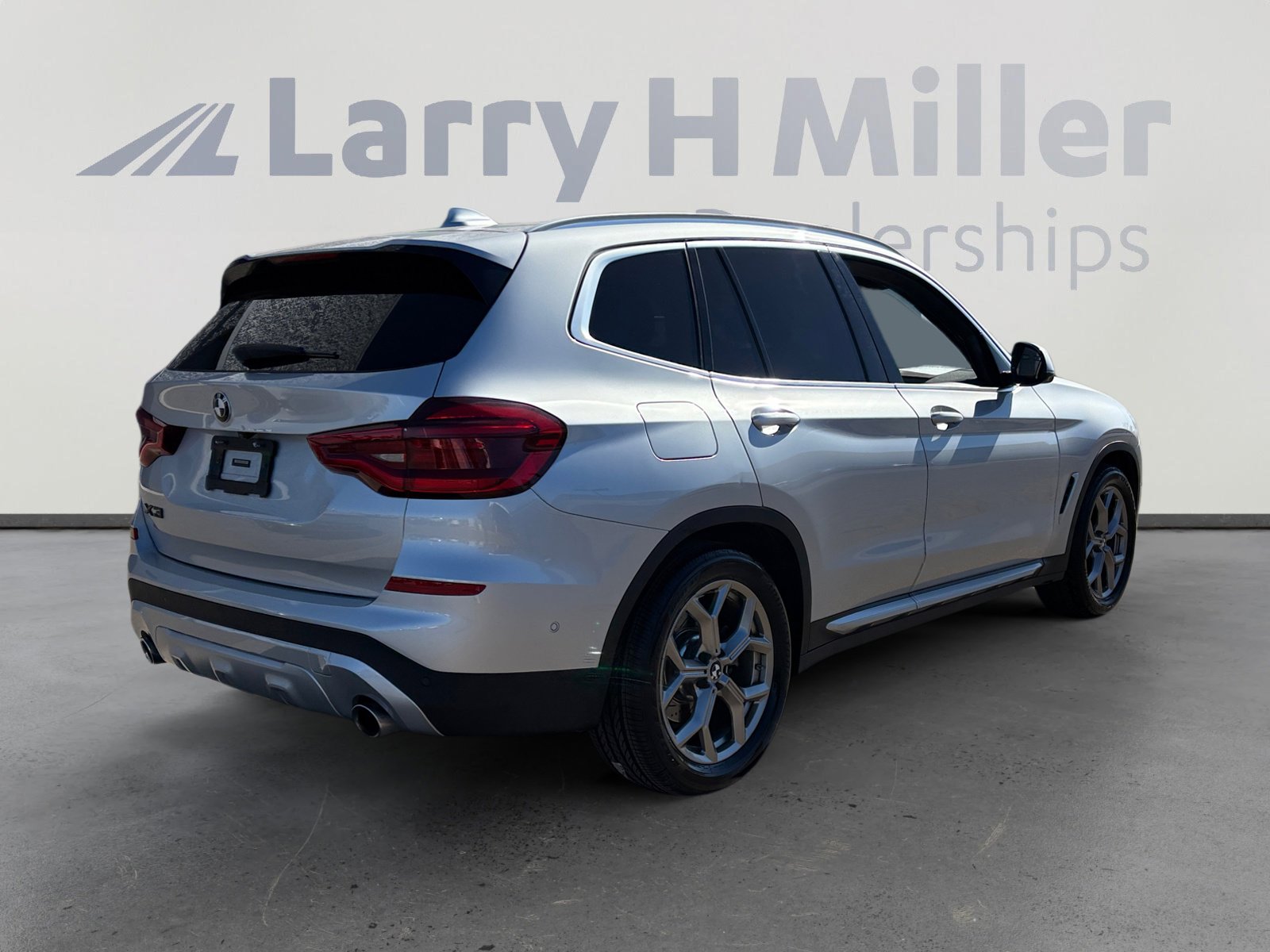 Used 2021 BMW X3 xDrive30i w/ Premium Package image 5