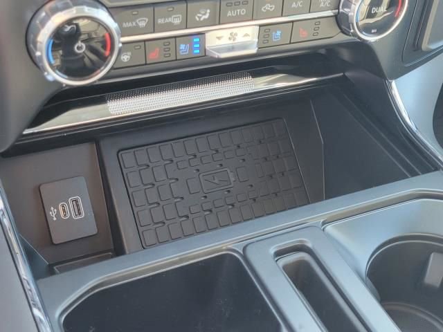 New 2025 Ford F150 Lariat w/ Equipment Group 502A High image 37