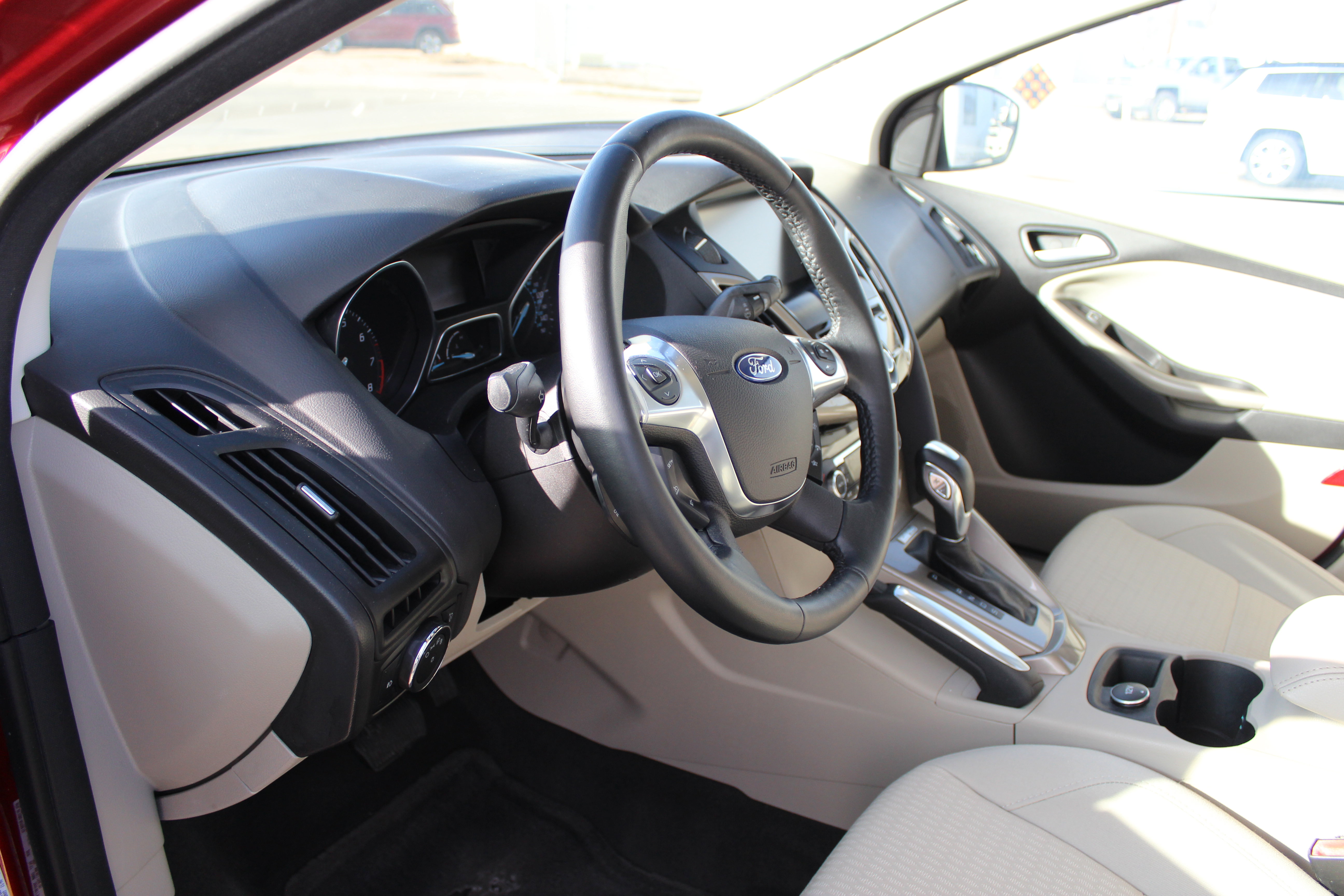 Used 2012 Ford Focus SEL image 17