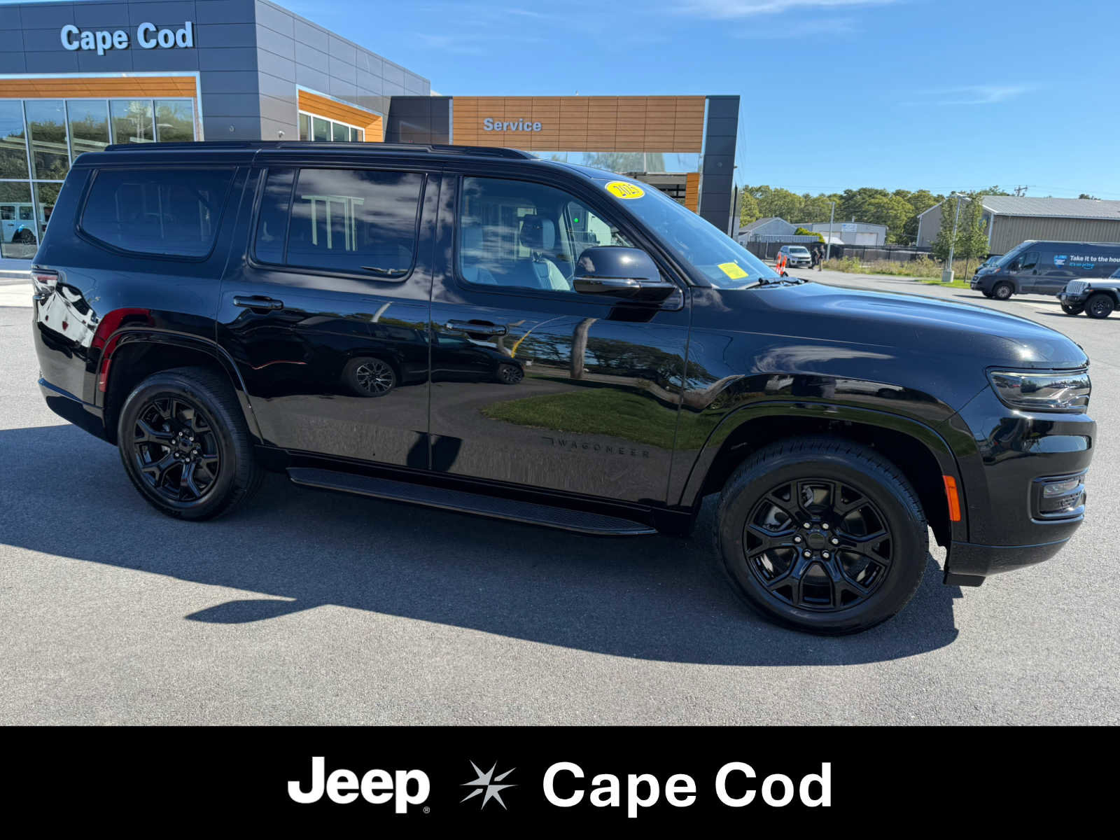 Used 2025 Jeep Wagoneer Series II image 1