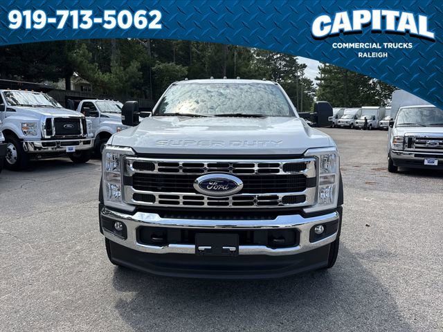 New 2025 Ford F450 XLT w/ XLT Value Package image 3