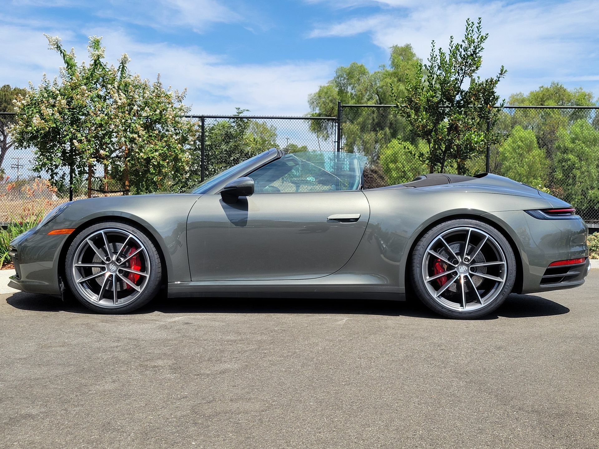 Certified 2021 Porsche 911 Carrera S RWD image 2