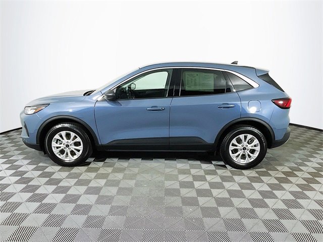 Used 2023 Ford Escape Active image 5