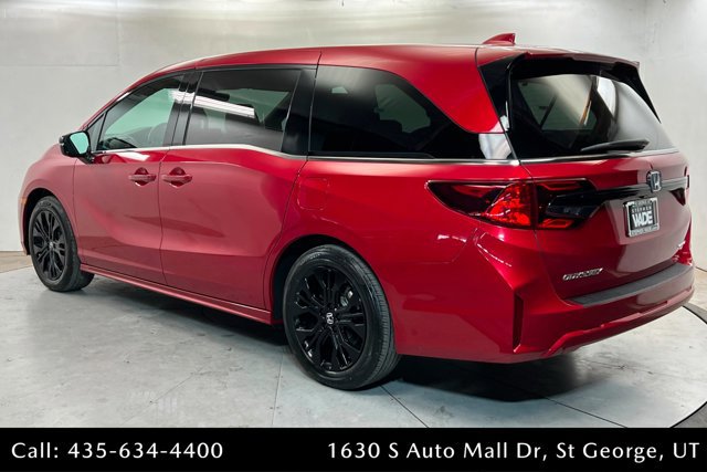 Used 2025 Honda Odyssey Sport-L image 3