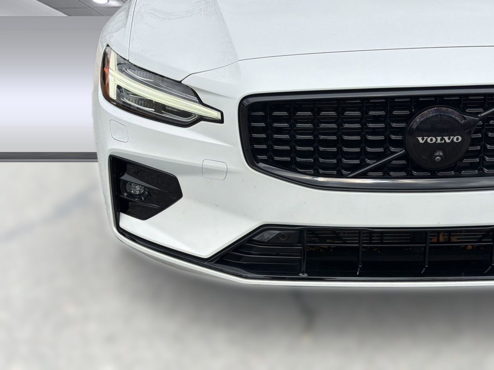 Certified 2024 Volvo S60 B5 Plus w/ Climate Package image 11