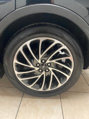 Used 2019 Lincoln Nautilus Reserve image 30