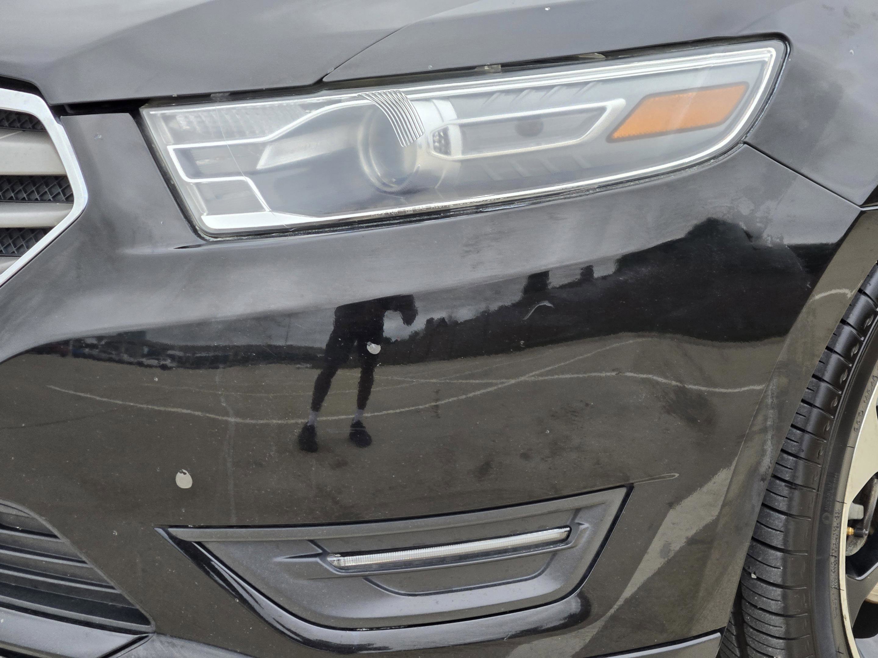 Used 2014 Ford Taurus SEL w/ Equipment Group 201A FWD image 28