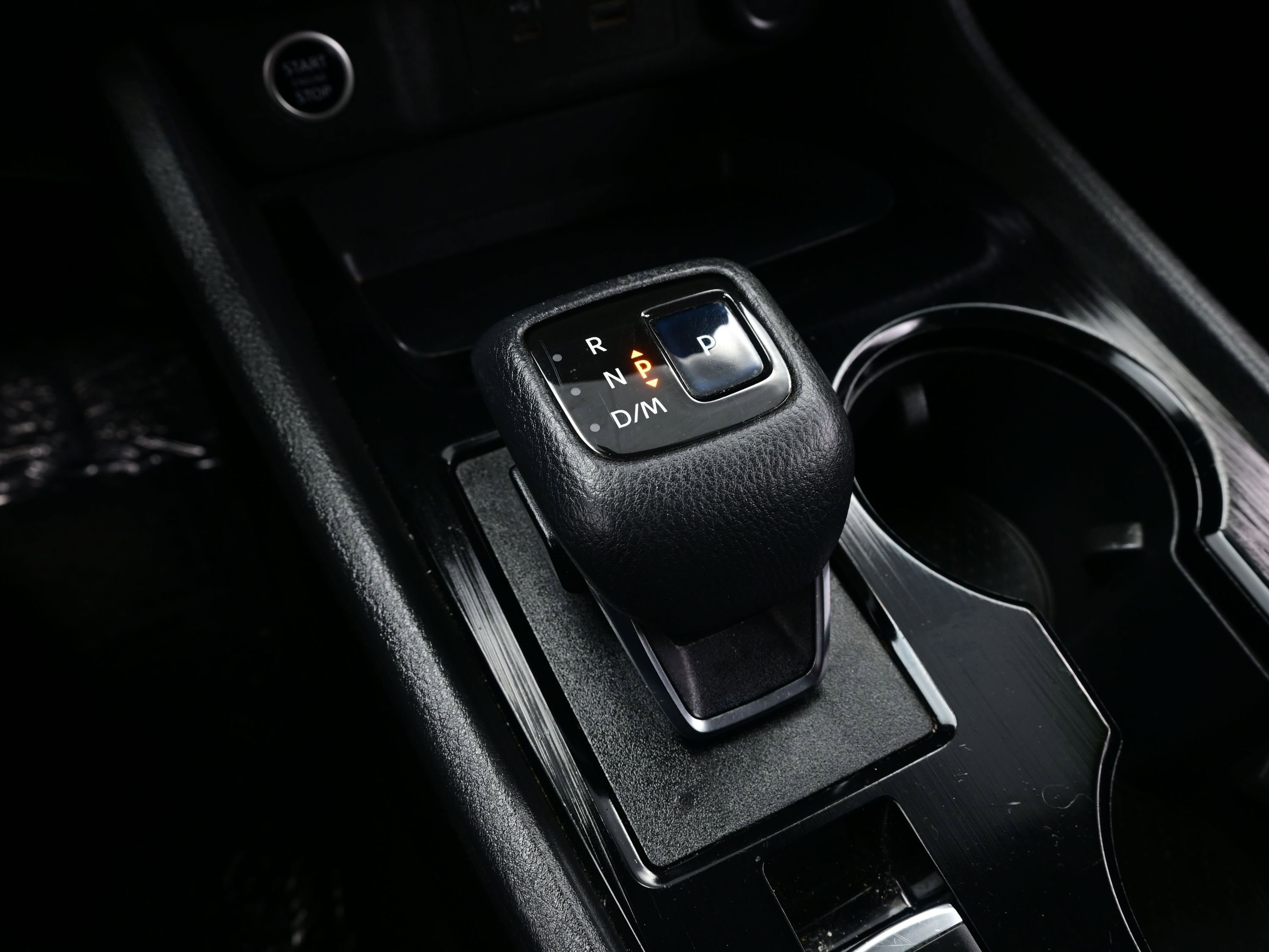 Used 2021 Nissan Rogue SV image 22