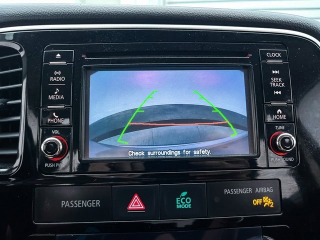 Used 2017 Mitsubishi Outlander ES image 7