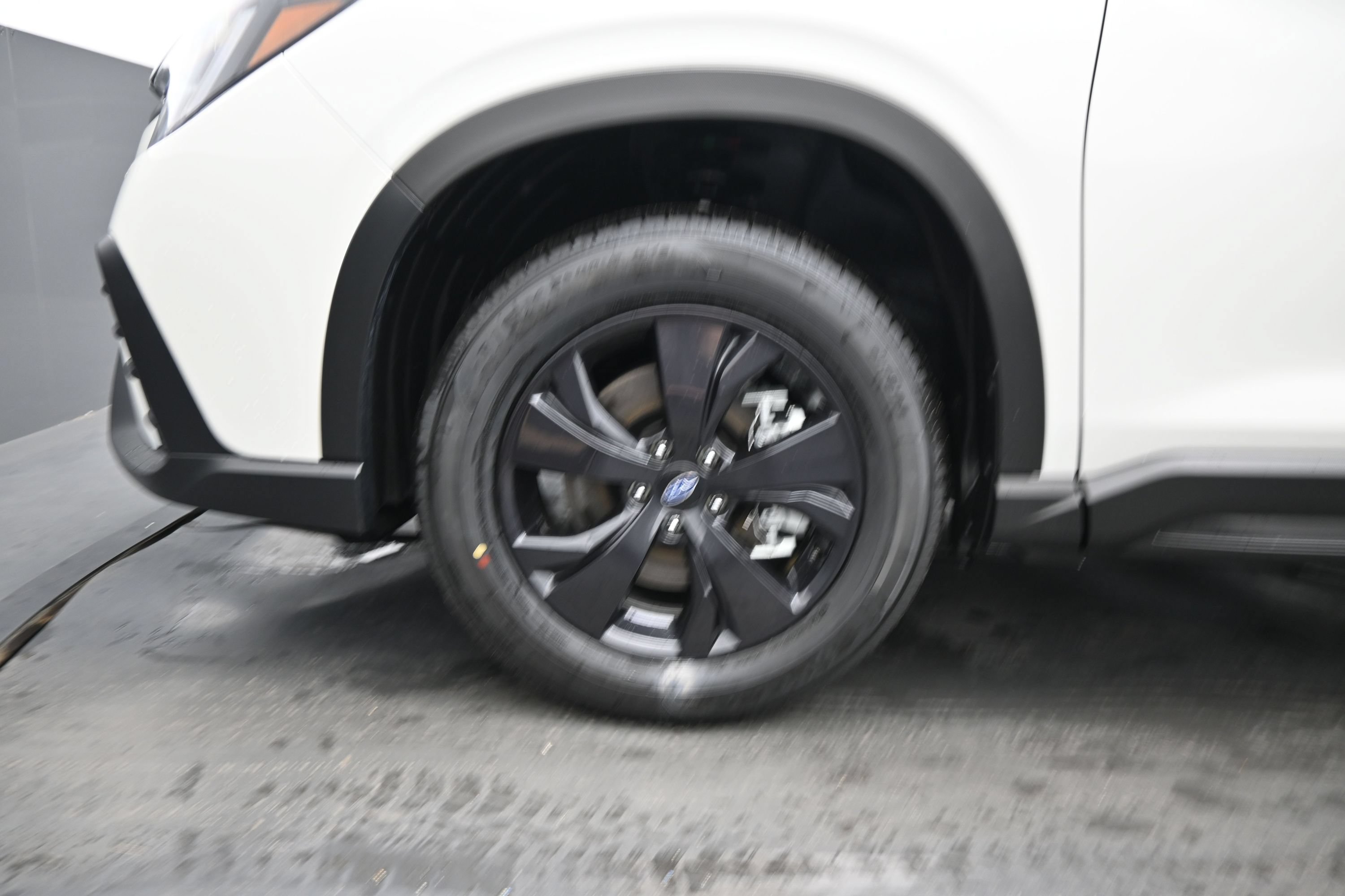 Used 2024 Volkswagen Atlas SE FWD image 11
