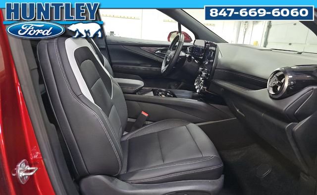 Used 2024 Chevrolet Blazer EV LT image 7