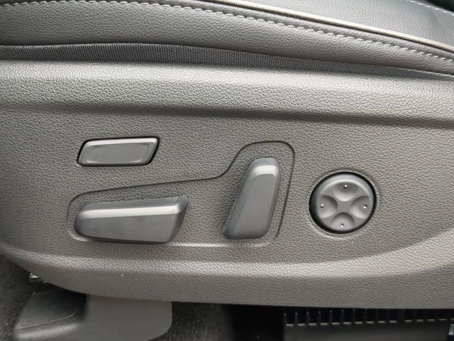New 2023 Hyundai Santa Fe Limited image 19