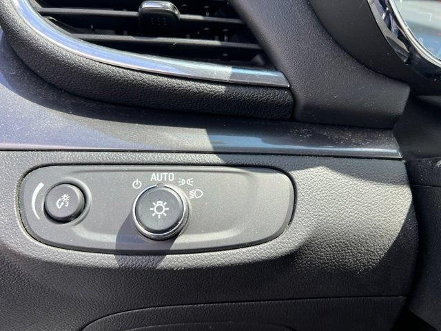 Used 2019 Buick Encore Preferred w/ Safety Package FWD image 10
